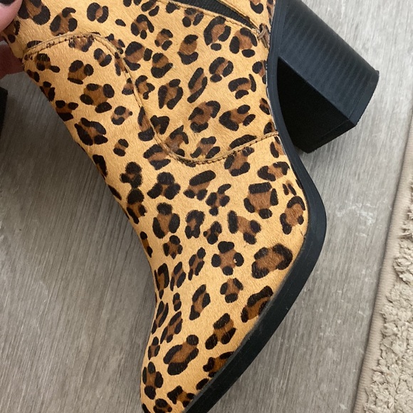 Chelsea Bootie - Picture 6 of 7